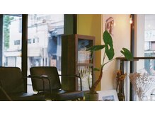 フィルム(film)の雰囲気（お待ちいただく時間も、心地よく。）