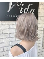 ヴィダ クリエイティブ ヘアーサロン(Vida creative hair salon) パールグレージュ！！！