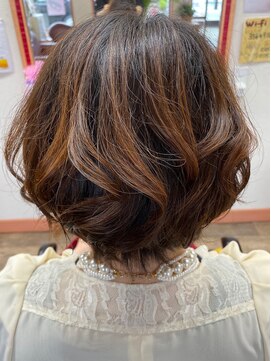 浜田美容室 [HAMADA]オトナ女子の抜け感パーマ
