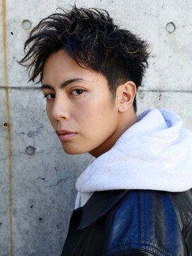 フィフス(fifth) ショートレイヤー ツーブロック くせ毛風パーマ アップバング74