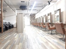 ラヴィエール(LAVIERE by R-EVOLUT)