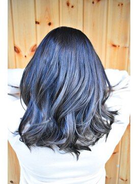 ブゾン(buZon) 【buZonブゾン高田馬場】ダークグレー×ネイビーグルー