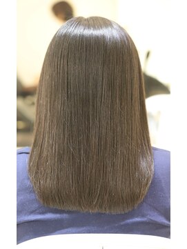 ルスリー 田園調布店(Lsurii) 田園調布髪質改善｜純度100％トリートメント＋カット＋縮毛矯正