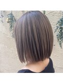 ハイトーンボブ
