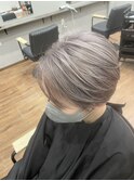 ホワイトベージュ
