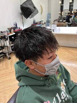 コワファースト  させぼ五番街店(COIFF1RST) 次回波巻きパーマの為のベースカット☆