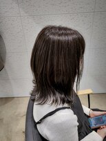 ビーヒアナウ N゜03 金沢駅西店(BE HERE NOW) オリーブベージュ/ホイップ巻き/くびれ巻き