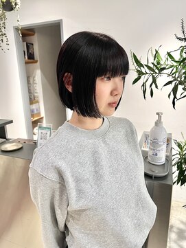 ピーロ(piilo) ボブ/ダークレッド