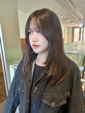 バロックトーキョー(BAROQUE TOKYO) 顔まわりレイヤーカット/髪質改善カラー【表参道原宿美容室】