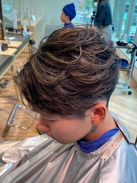 ファースト 仙台店(first) フェザーハイライト