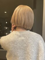 イト(ito)&nbsp;【ito／梅田】ミニボブ×ホワイトブロンド
