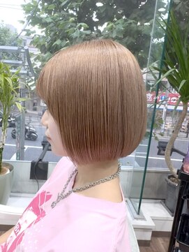 ボブ×オレンジベージュ