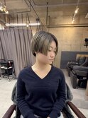甘さを抑えたハンサムショート