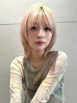 トリッカ 銀座(tricca)&nbsp;レイヤーミディアム/ハイトーン/ベージュ/顔まわりデザイン
