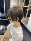 オリーブカラー
