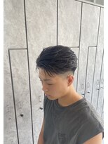 エン(en) 短めフェザーショート