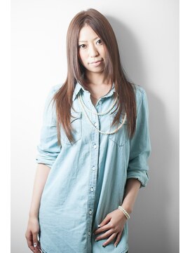 ヘアデザイン ヴォワール(hair & design voir) フェミニンロング×おすぎ