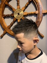 バーバー スタジオ ラフテル(Barber Studio RAFTEL)&nbsp;キッズカット アップバング フェザーマッシュソフトツーブロック