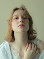 グラス(grass)&nbsp;ボブスタイル ウエーブ 透明感カラー 前髪パーマ くせ毛を活かす