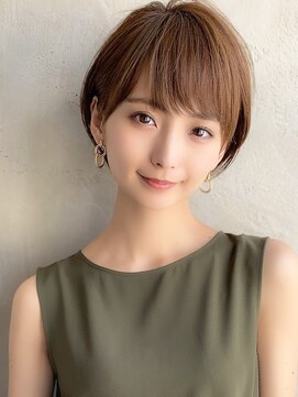 アフロート ルヴア(AFLOAT RUVUA) 大人可愛い30代40代前下がりショートボブ丸み◎ベージュカラー