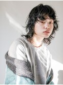 ウルフ ミディアム レイヤー パーマ 黒髪 ウェーブ ショート