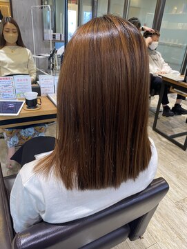 トレ(tre.) 甲子園口/髪質改善/白髪染め/ショート/酸性ストレート/美容室