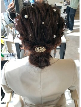 フェイブ(Fave) タイトループ×アップヘア