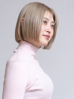 シェノン(CHAINON)の写真/大人女子にこそ似合うトレンドのくびれショートカット,韓国風ミディアムウルフでお手入れ簡単&似合う髪型に