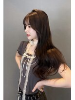 アオ(ao.)&nbsp;透明感グレージュ/レイヤー/シアーカラー/姫カット/セミディ