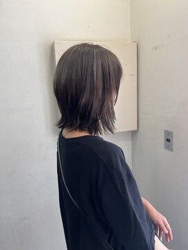 キャンバス バイ ネオリーブ 横浜西口(Canvas by neo.) 切りっぱなしボブ 酸性ストレート