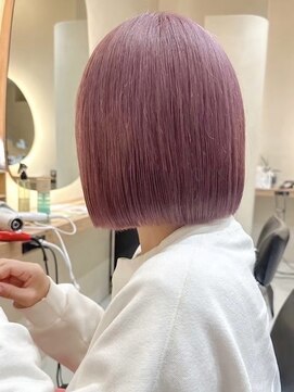 ヒビヲ(HIBIO) 切りっぱなしボブタッセルボブ長めボブ顔まわりレイヤーボブ30代