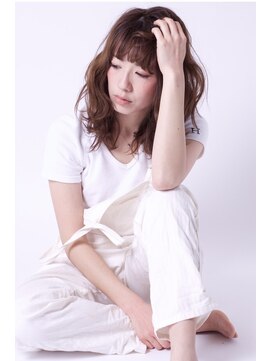 ラックスビーギャラリー なんば駅前店(LUXBE GALLERY) ＊津村＊style by LUXBE＊ネオン☆ボブディ