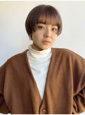 ミルクティーブラウン 暖色系カラー　ショートウルフ