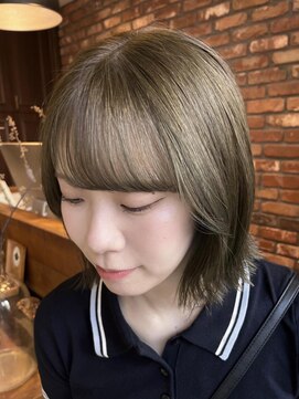 ボコカ(bococa) 【Vicky指名】顔周りレイヤーボブ　透明感オリーブベージュ