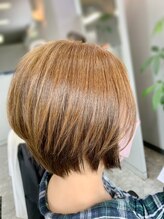 ヘアーフォーカス ショートレイヤーウルフ
