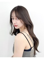 アマトウキョウスマートサロン(AMA TOKYO×Smart Salon)&nbsp;韓国ヘア　レイヤーカット　顔まわり