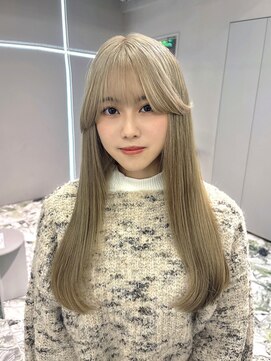 ジェム(GEM) 【暖音】ハイトーンオリーブベージュで秋っぽい可愛いカラー