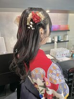 ケンジ 横浜(KENJE)&nbsp;卒業式/袴/ヘアアレンジ/ハーフツイン/ハーフアップ/巻き髪