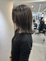 アト(Ato.)&nbsp;綺麗めコントラストハイライトカラーx抜け感グレージュ【菅井】