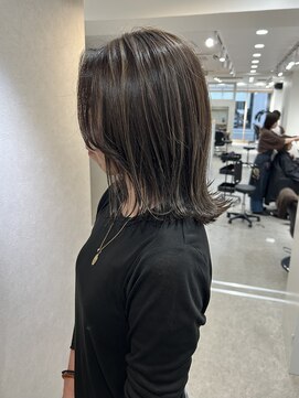 アト(Ato.) 綺麗めコントラストハイライトカラーx抜け感グレージュ【菅井】