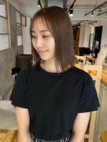 アカラ(acala)&nbsp;軽め切りっぱなしボブ【イルミナカラー/縮毛矯正/髪質改善】