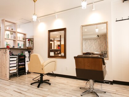 サロン ド ロココ(Salon de RoCoCo)の写真