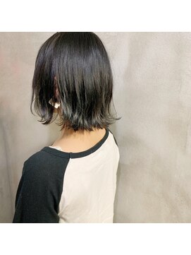 ミント(mint) ダークグレーで赤み除去！透明感◎