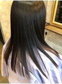 艶めくストレート