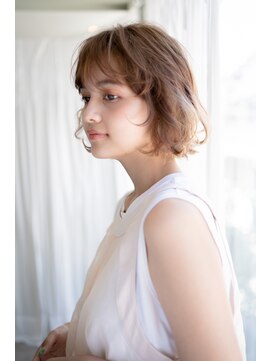 マグノリア オモテサンドウ(MAGNOLiA Omotesando) エアウェーブでふんわり柔らか毛先を遊ばせたレイヤーボブ