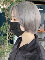 ノア(noa.)&nbsp;『ハイトーンカラー』ホワイティシルバーグレー