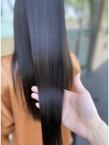 キヌ(Kinu)&nbsp;大人のストレートヘア