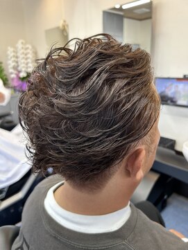 ヘアーサロンオギシマ ツーブロック×パーマスタイル