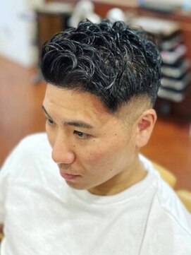 スカイ 亀戸店 (sky) ハイライト/マッシュパーマ/アッシュブラック<理容室>[亀戸]