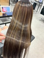 ハーシーバイアポロ 相模大野(HERSHE by apollo)&nbsp;x髪質改善/ホワイトグレージュ/レイヤーカット/チェリーブラウン